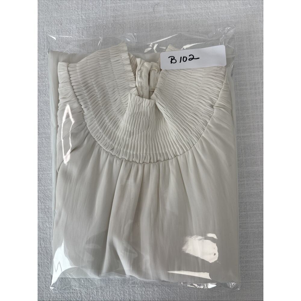 Chicos White Smocked Neck Victorian Poet Shirt M Ren Faire Cottage - Picture 16 of 16